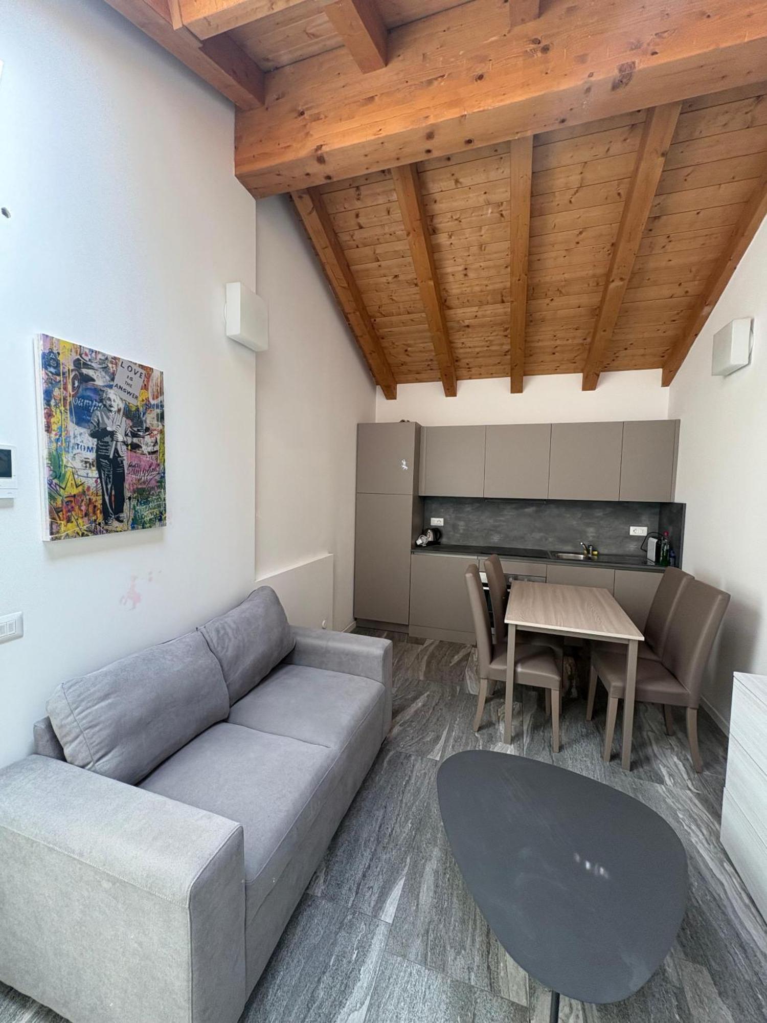 Essential Apartment Sesto San Giovanni Dış mekan fotoğraf